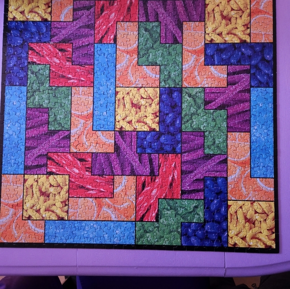 Ceaco Tetris candy 750-piece jigsaw puzzle - Picture 4 of 4